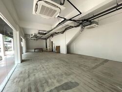 Jurong Gateway Road (D22), Shop House #621565431